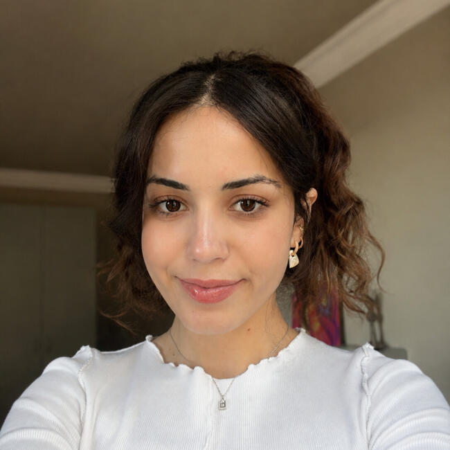 Babysitter in Istanbul: Aleyna