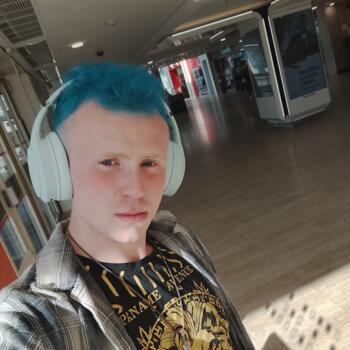 Babysitter Milton Keynes: Jamie