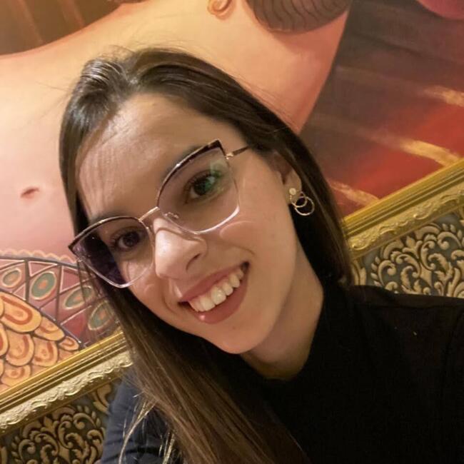 Emprego de babá em São Paulo: Giovanna