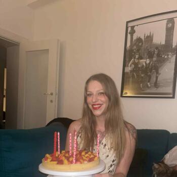 Babysitter in Ganshoren: Cindy