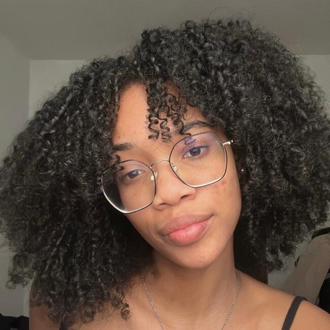 Babá em Belo Horizonte: Bruna