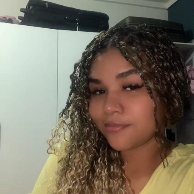 Babysitter in Teresina: Pamela