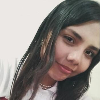 Niñera Torreón: Dafne