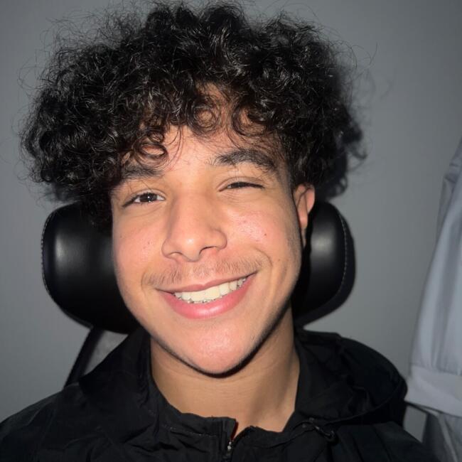 Babysitter in Chars: Naim