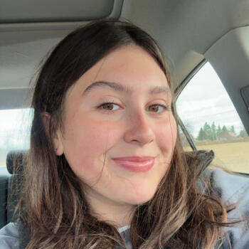 Baby-sitter in Gatineau: Jade