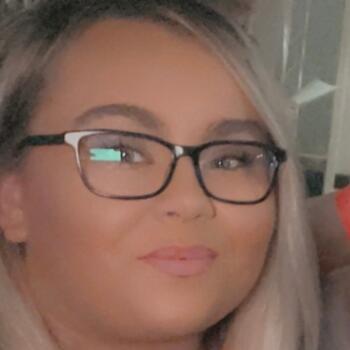 Babysitter in Swansea: Natalie Louise
