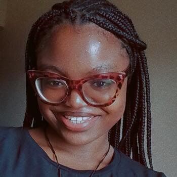 Babysitter in Enugu: Ayla