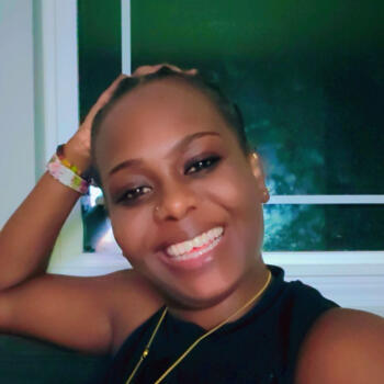 Babysitter in Greenfield (Indiana): Widlyne