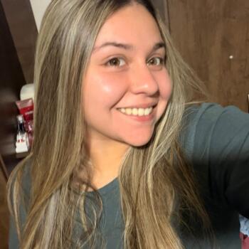 Babysitter in Los Ángeles: Valentina Castillo 