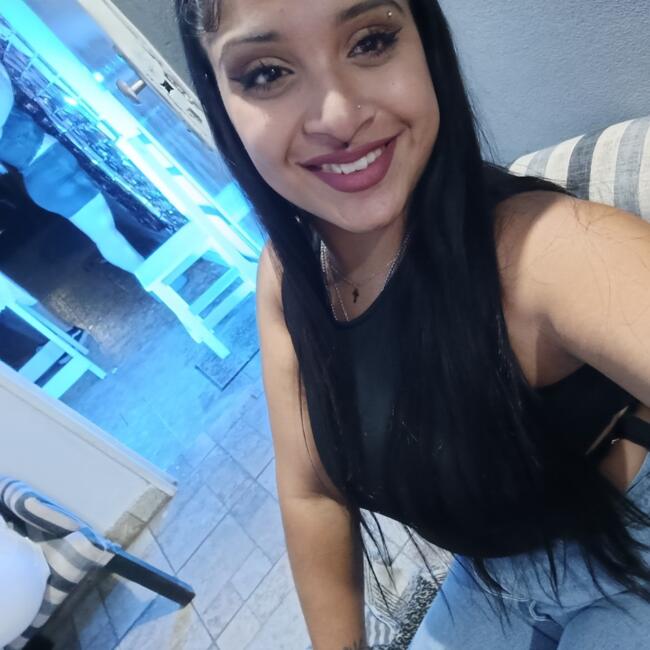 Niñera en Almirante Brown: Lucia