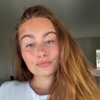 Babysitter in Vorst: Lara