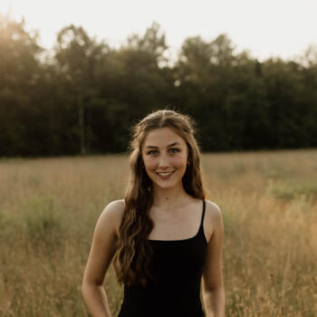 Babysitter in Vassalboro: Ellie