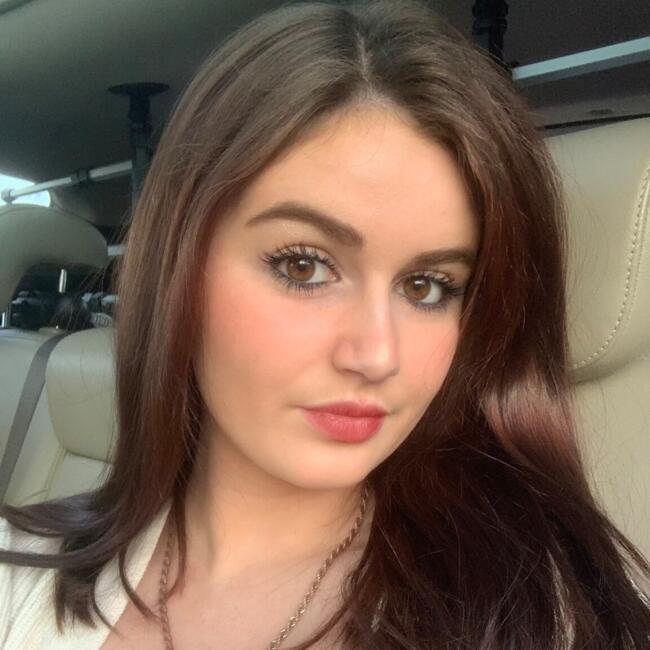 Babysitter in Anglet: Loane