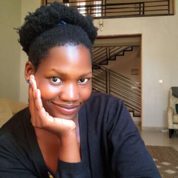 Nanny in Bulindo: Sandra