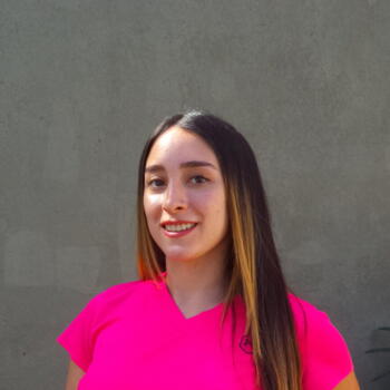 Canguro en Roquetas de Mar: Constanza Amparo