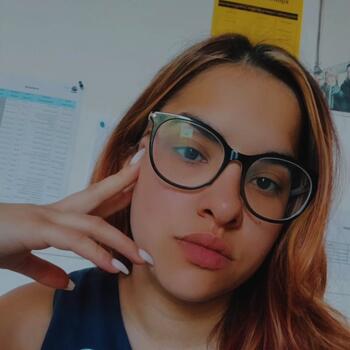 Babysitter em Valongo: Ana