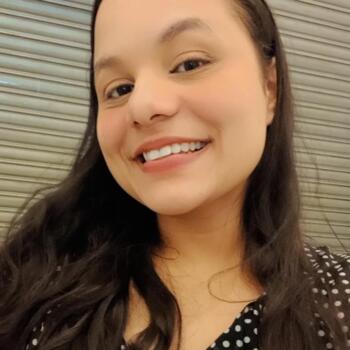 Babá em São Paulo: DENIELE MARCIA DA SILVA ARAUJO