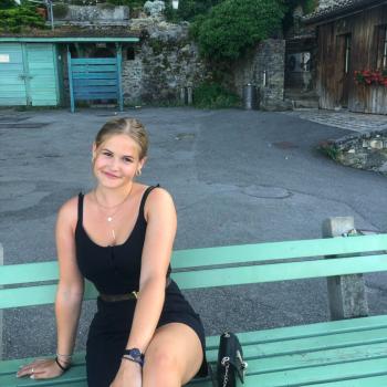Baby-sitter in La Tour-de-Peilz: Louise