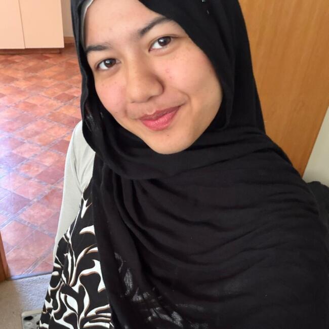 Babysitter in Hobart: Rehana