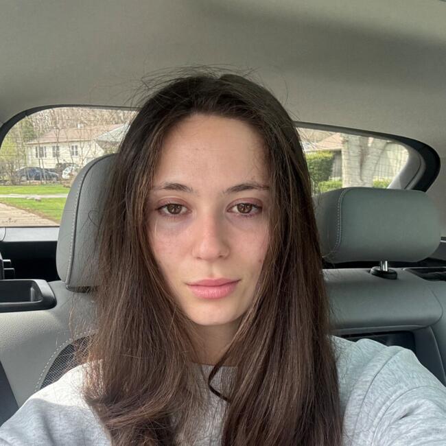 Babysitter in Lake Zurich: Tanja