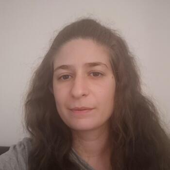 Babysitter in Lod: הודיה
