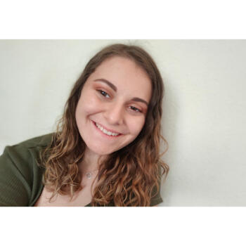 Babysitter in Le Sequestre: Maureen