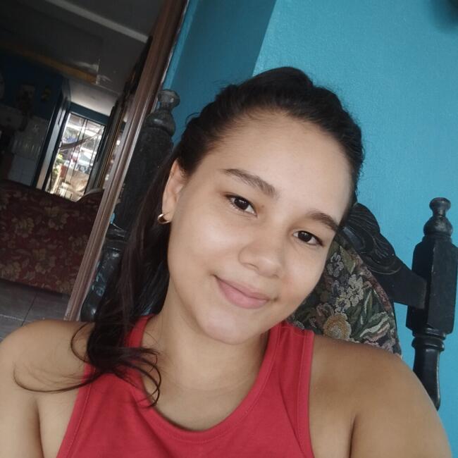 Babysitter in Las Lomas: Kirza