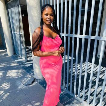 Babysitter in Cape Town: Sinesipho