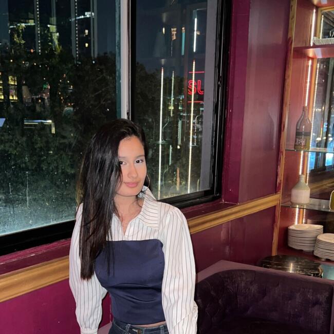 Babysitter in Mumbai: Samiksha