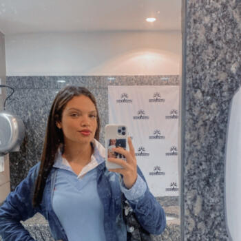 Babysitter Rio de Janeiro: Agnis