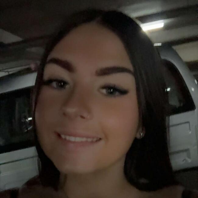 Babysitter in Perth: Sienna