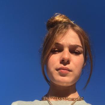 Babysitter Agoura Hills: Mia