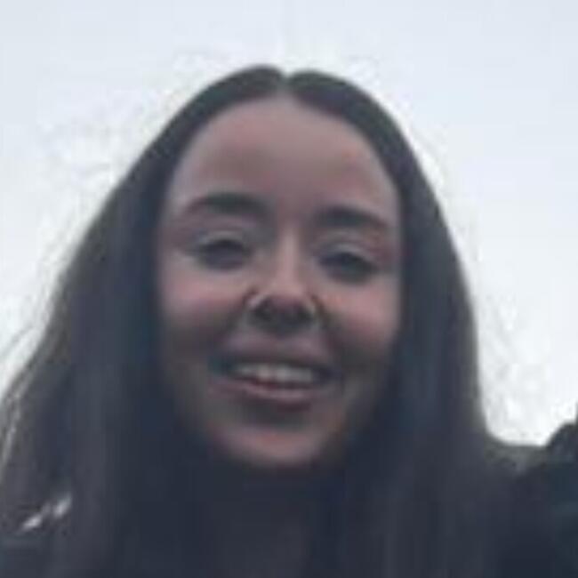 Babysitter in Agadir: Amal