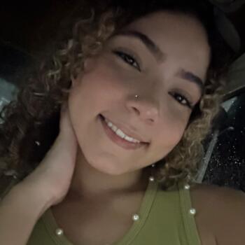 Babysitter in Juana Díaz: Mialanys