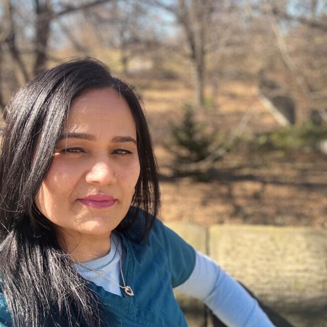 Babysitter in The Bronx: Anita