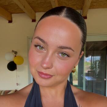 Babysitter in Pont-l'Abbé: Helene