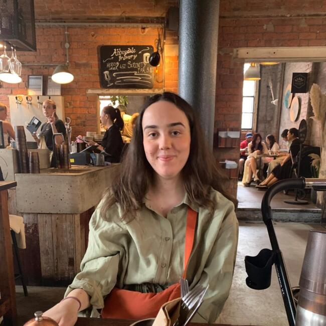 Babysitter in Sheffield: Jennifer