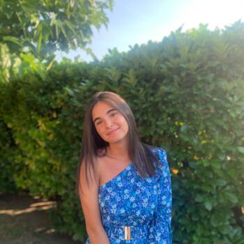 Babysitter in Pernes-les-Fontaines: Laurie