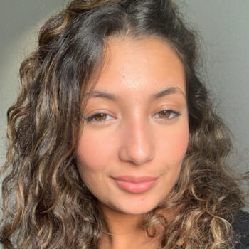 Babysitter in Talence: Soukaïna