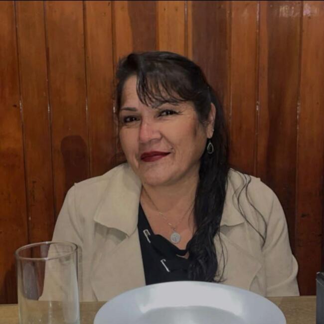 Babysitter in Pimentel: Patricia