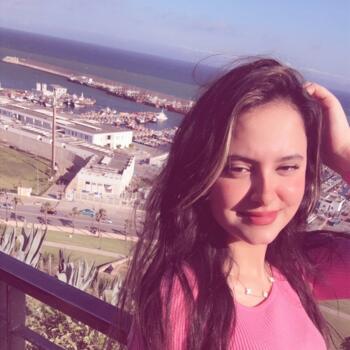 Babysitter in Tangier: Aya