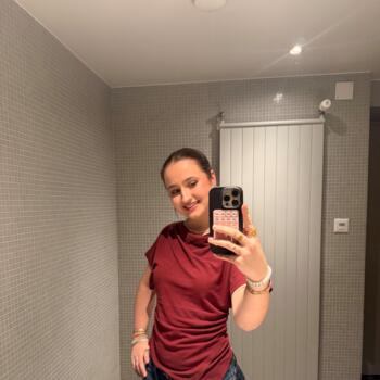 Babysitter Neuchâtel: Lea