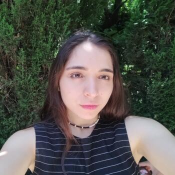 Babysitter in Moreno: Agustina Alejandra
