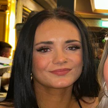 Babysitter in Macroom: Erin