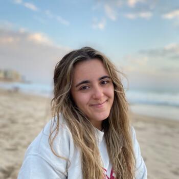 Babysitter in Seville: Teresa