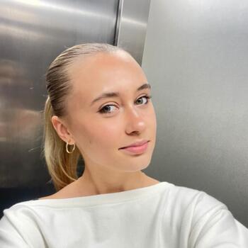 Babysitter in Valencia: Polina