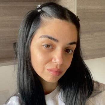 Babysitter in Chania: Μιρελα