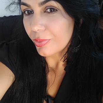 Babysitter in Uberlândia: Aleliane
