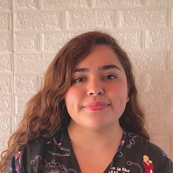 Babysitter in Fátima: Valentina