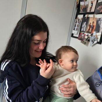 Babysitter in Montbellet: Tamara